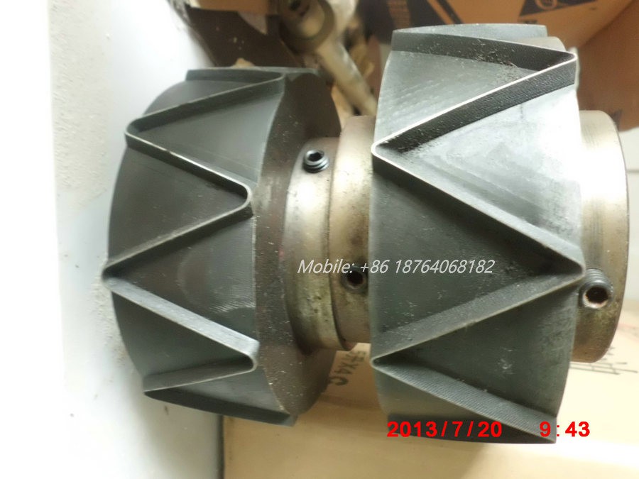 Triangle shaper machine from Jinan Saibainuo Cherry 6 Triangle shaper machine from Jinan Saibainuo Cherry 6